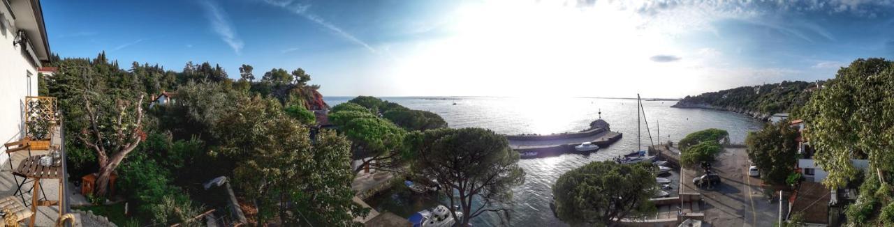 Villa Mira Bed And Breakfast Duino Buitenkant foto
