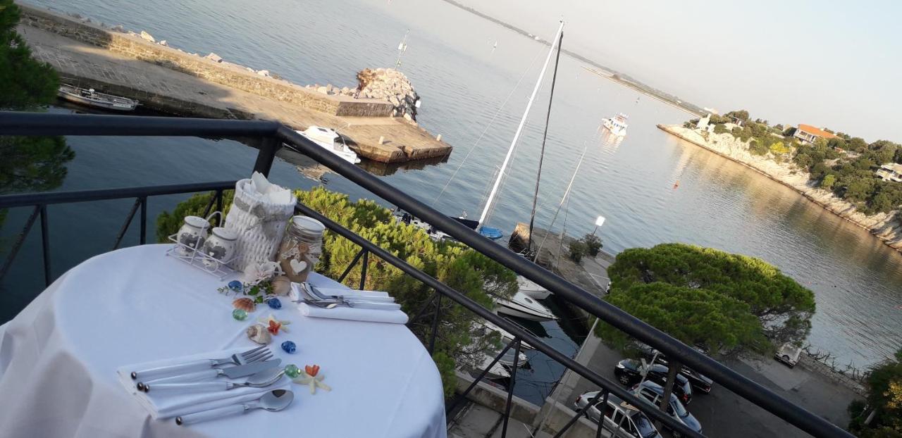 Villa Mira Bed And Breakfast Duino Buitenkant foto
